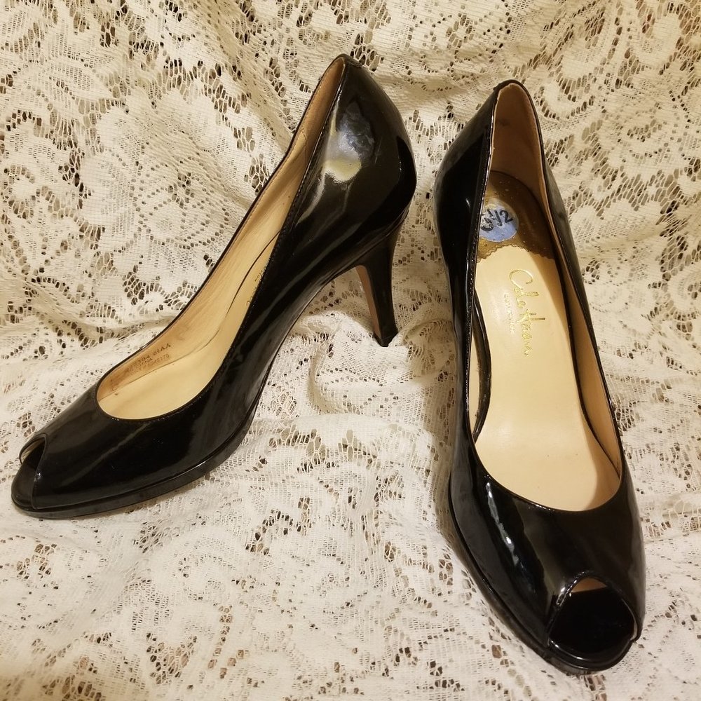 Cole Haan Black Patent Pumps with Nike Air Tech Insoles, 6.5